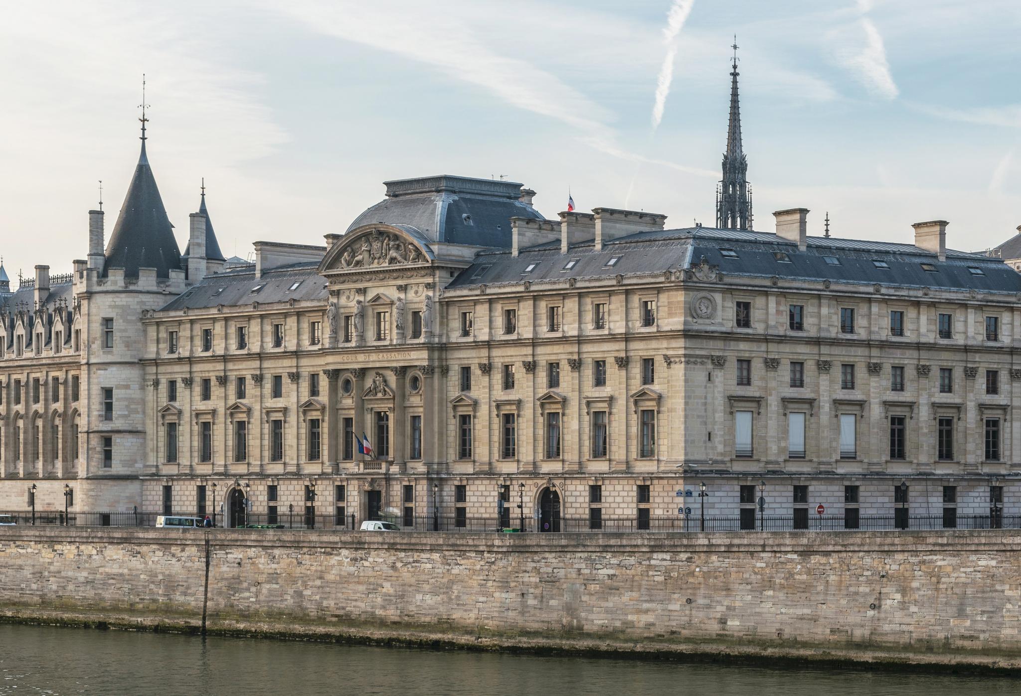 Cour_de_Cassation_Paris_2_April_2014